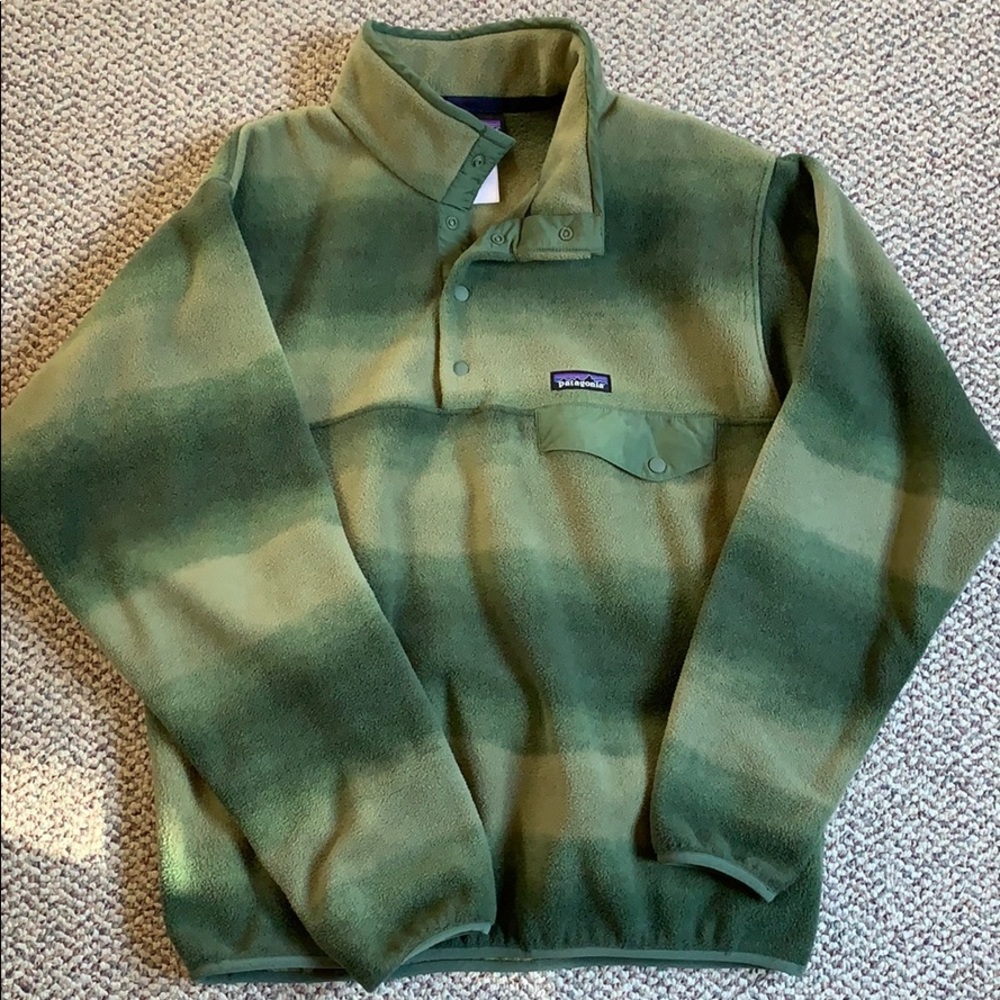 Patagonia Snap-T fleece size medium